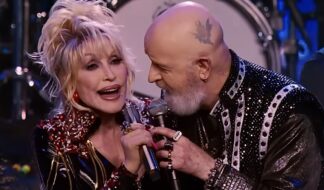 Dolly Parton and Rob Halford performing "Jolene" at the 2022 Rock & Roll Hall of Fame induction ceremony. Photo: Instagram/@…