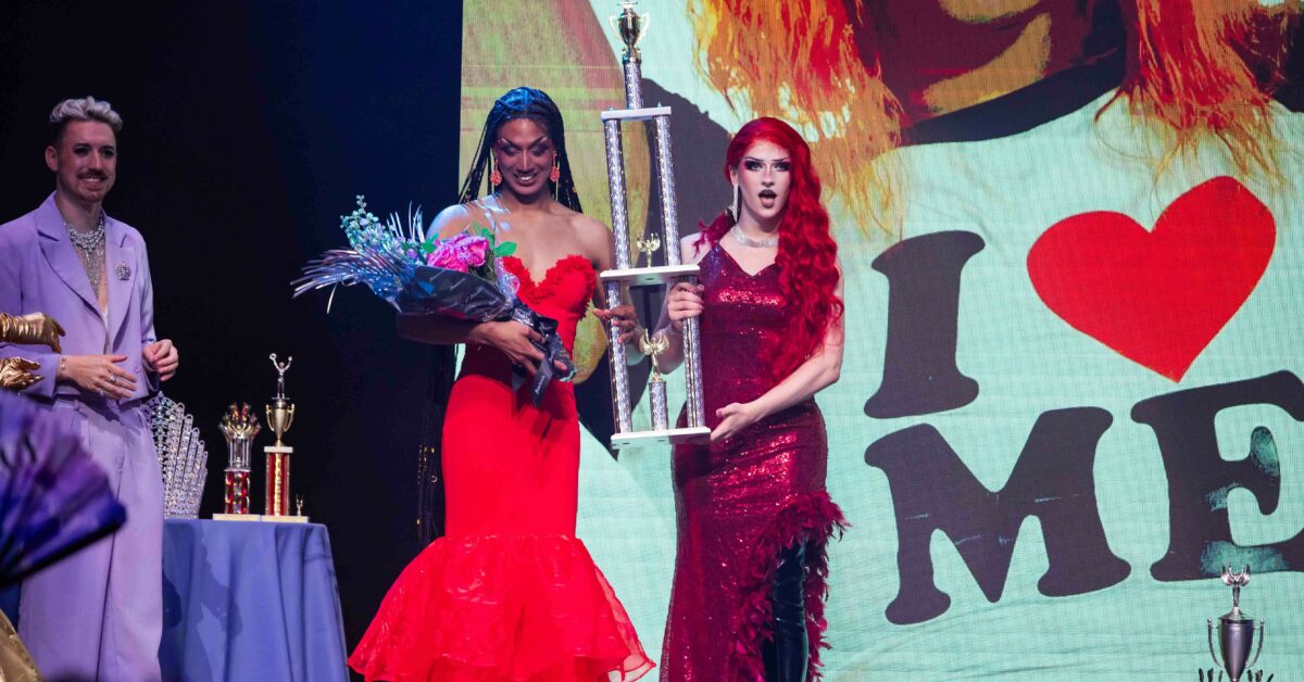 Winning Haus, Morefill, Zoe, and Bermuda Banks accept their award. Photo: @That.Gay.Photographer