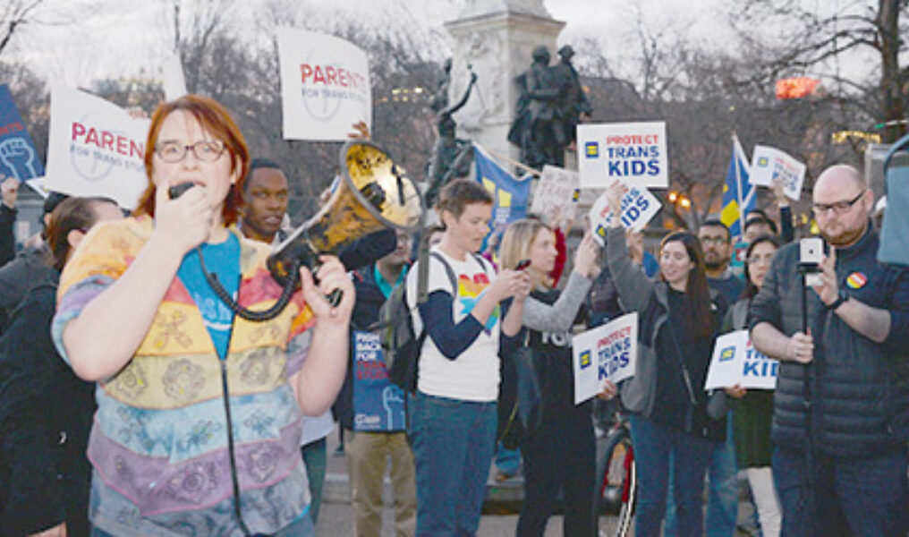 1 N2 Web WBTRUM Ptrans students protections protest at White House insert 1 c Washington Blade by Michael Key