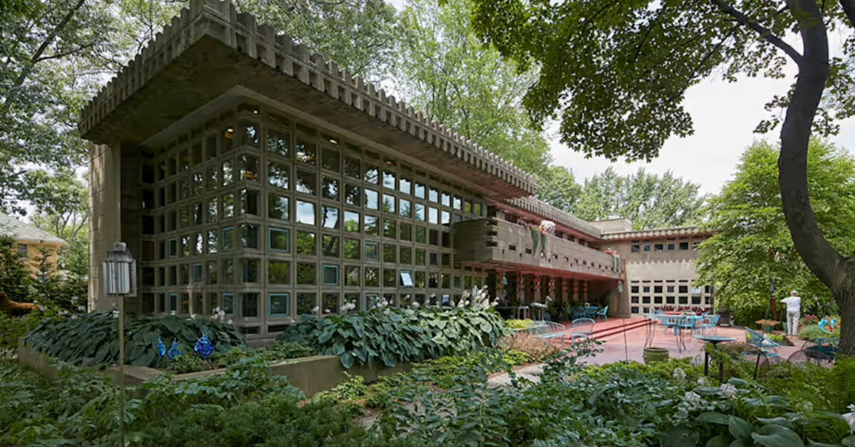 The 2025 Palmer Woods Home and Garden Tour will feature gardens of the Frank Lloyd Wright-designed Turkel House. Photo: Palmer Woods Association