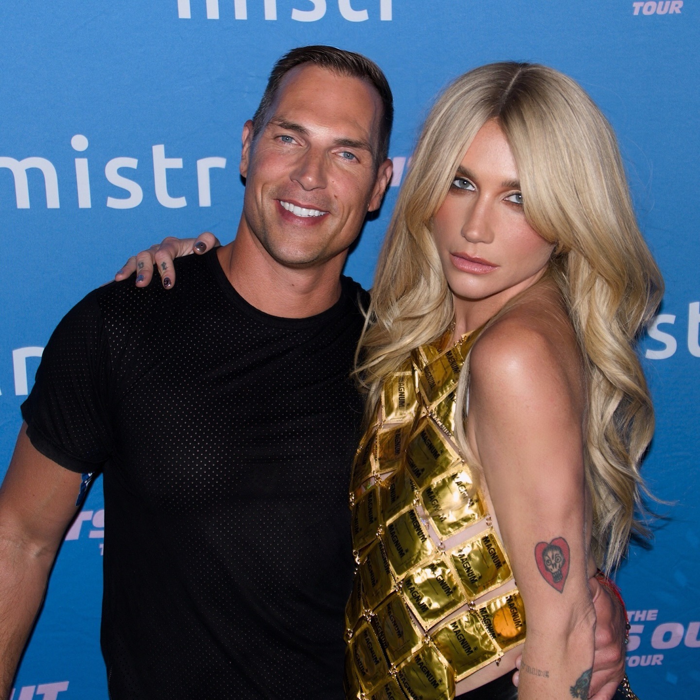 Taylor Schokraft and Kesha. Photo: Instagram/@tschokraft