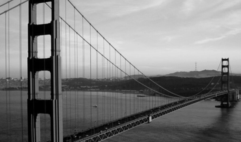 Golden_Gate_Bridge_San_Francisco_bw_insert_by_Rich_Niewiroski_Jr_via_Wikimedia_Commons