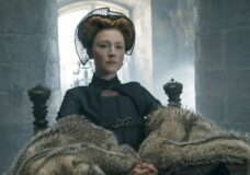 mary-queen-of-scots-saoirse-ronan-review