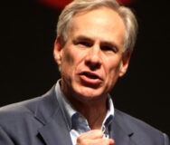 Greg_Abbott_insert_by_Gage_Skidmore_courtesy_Wikimedia_Commons