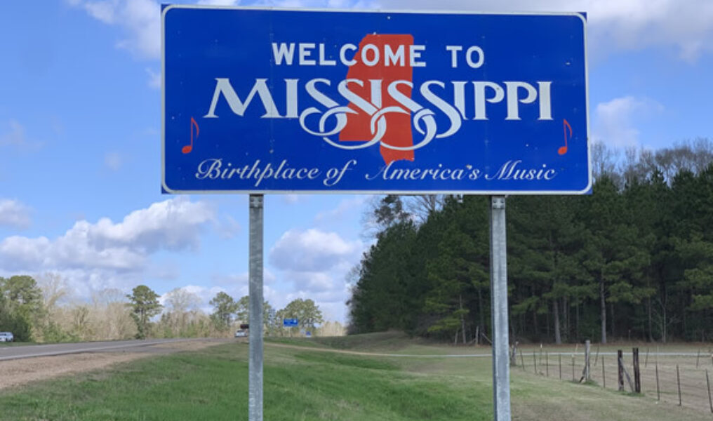 Welcome_to_Mississippi_sign_insert_c_Washington_Blade_by_Michael_K_Lavers
